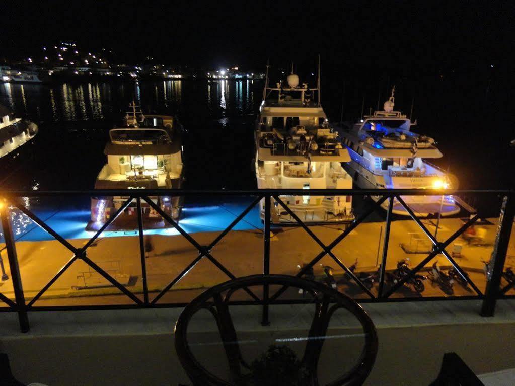 The Manessi Boutique 3* Poros Town